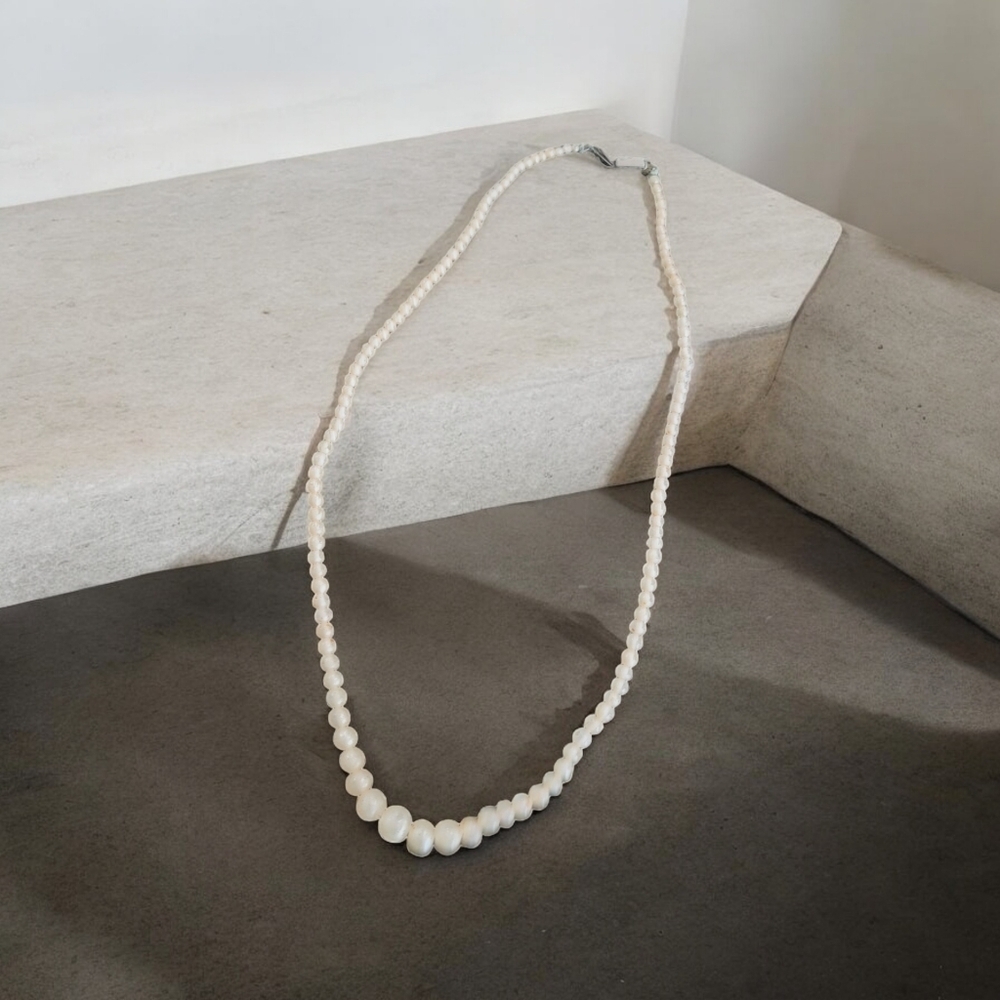 Off White Pearl Bead Necklace
